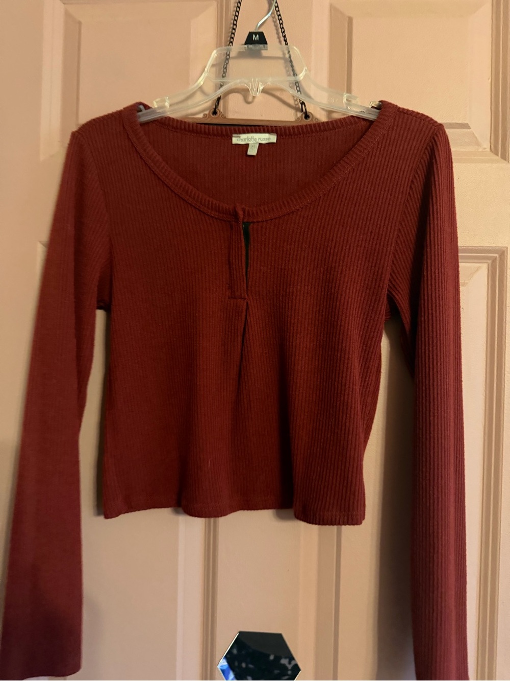 Charlotte Russe Rust Ribbed Long-Sleeve Top with Front Slit